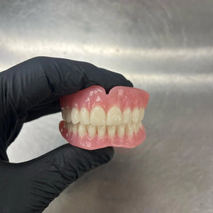 Easy Denture™ proteză universală reglabilă din silicon compozit ceramic
