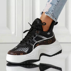 Noi pantofi sport adidas® 2024 pentru femei