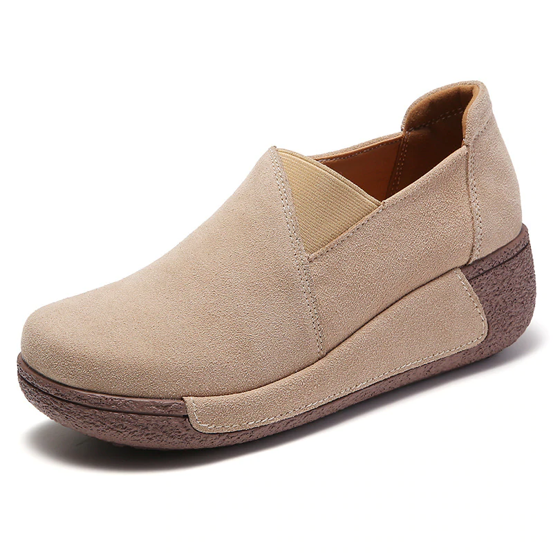 Pantofi de sport plat din piele de căprioară